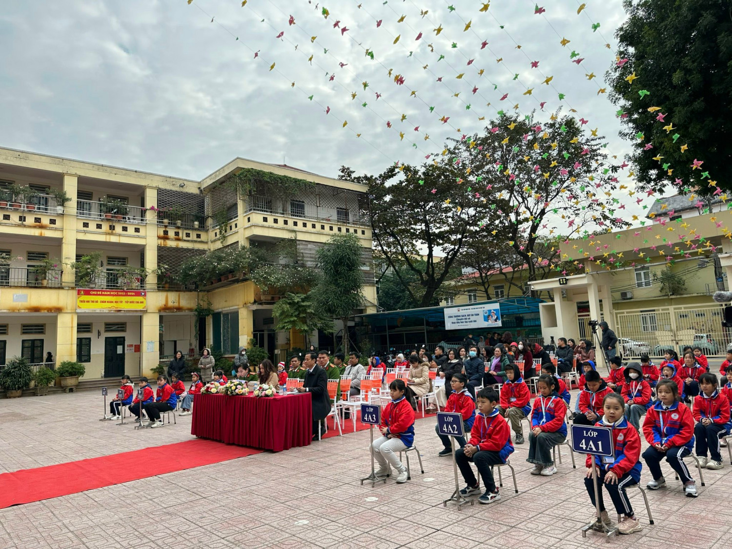 z5026351423929 5da934b624b507134160794dae4c80ea