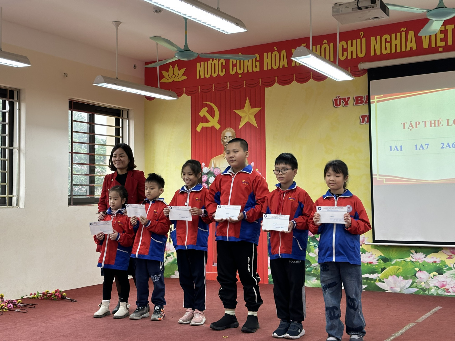 z5060217335509 434e27a5536c2b8bb2c01117a93aef69